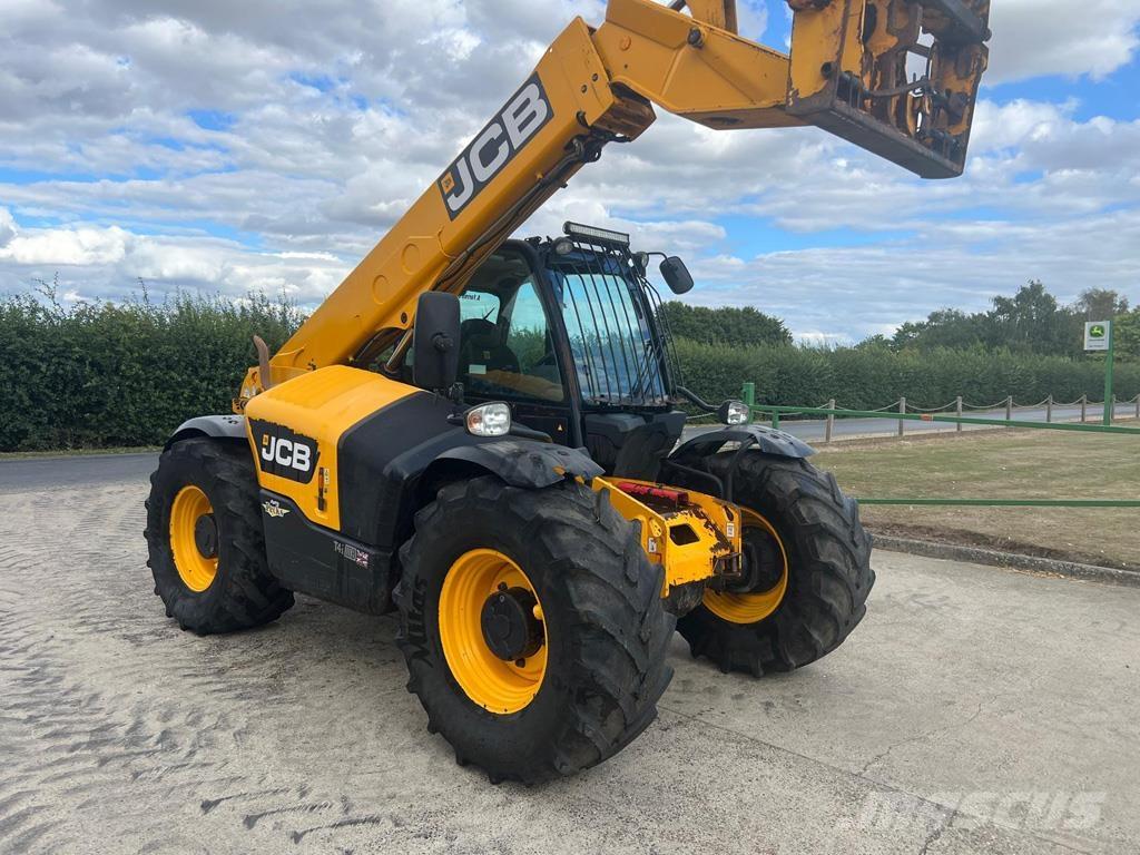 JCB 541-70 Kmetijski teleskopski nakladalci