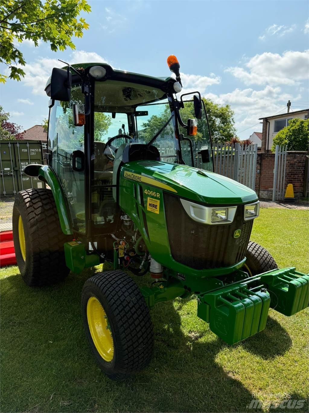 John Deere 4066R Manjši traktorji