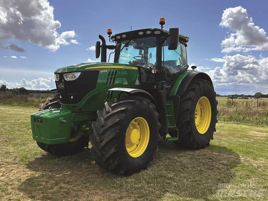 John Deere 6215R Traktorji