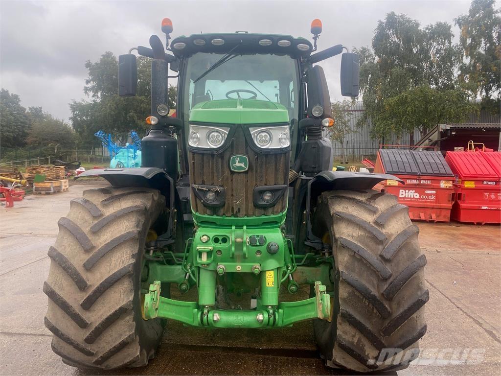 John Deere 6250R Traktorji