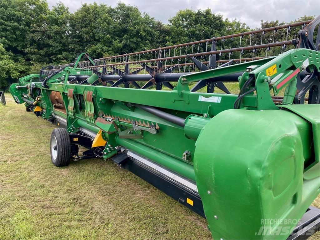 John Deere 640X Kombajni