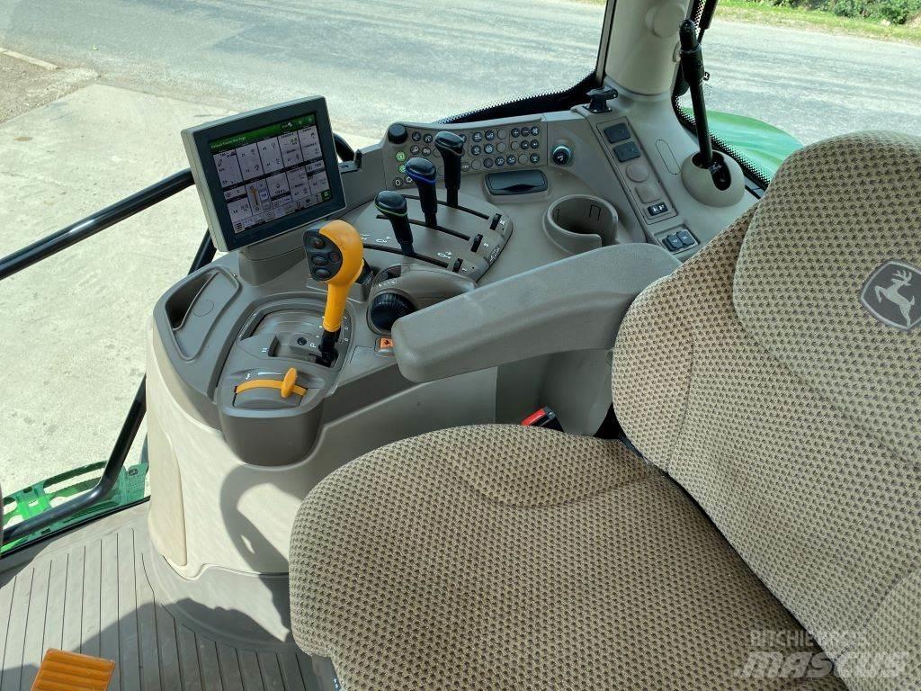 John Deere 6R120 Traktorji