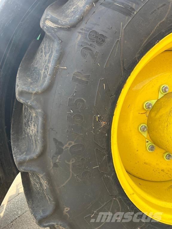 John Deere 6R185 Traktorji