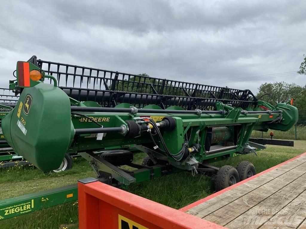 John Deere 725D Kombajni