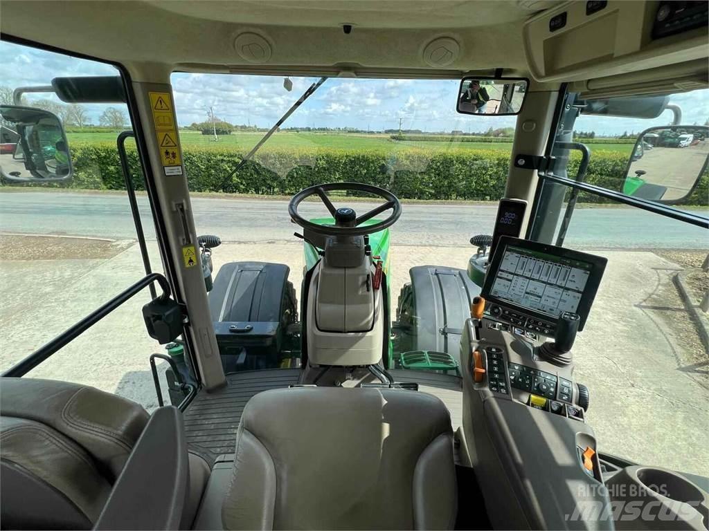 John Deere 7310R Traktorji
