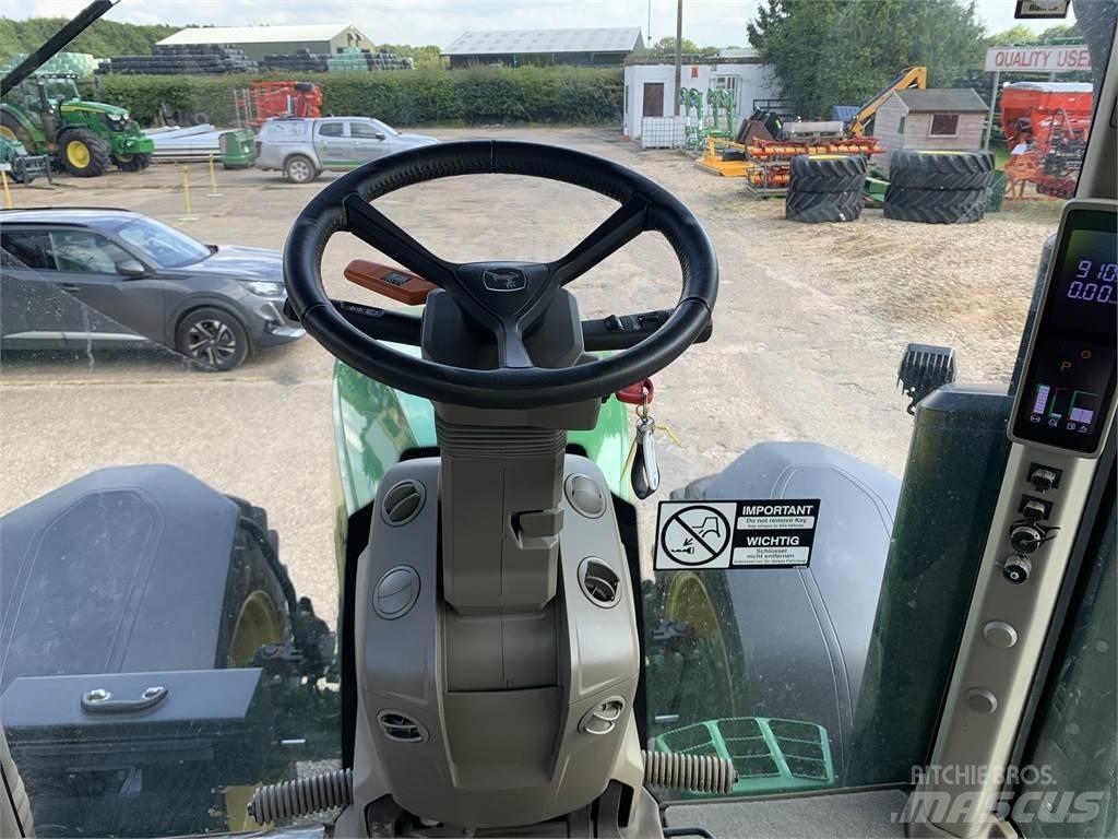 John Deere 7R330 Traktorji