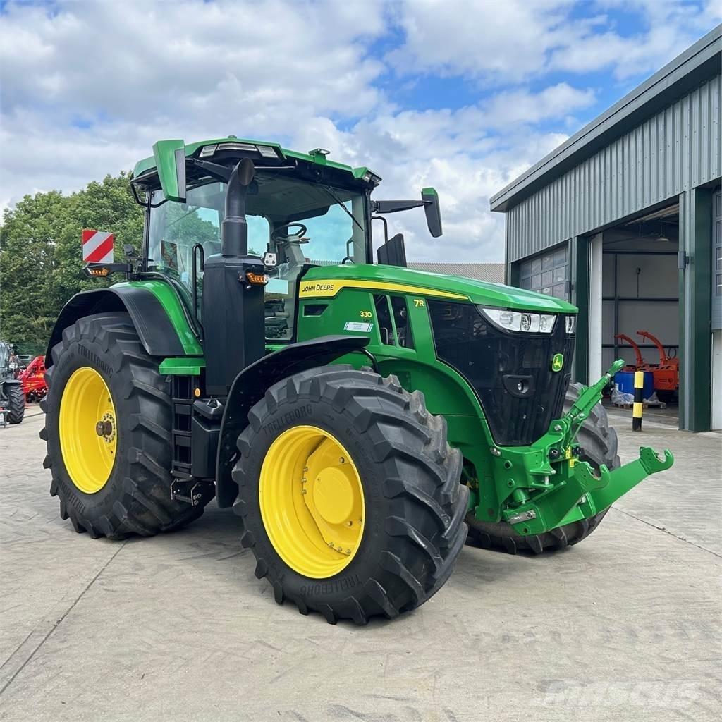 John Deere 7R330 Traktorji