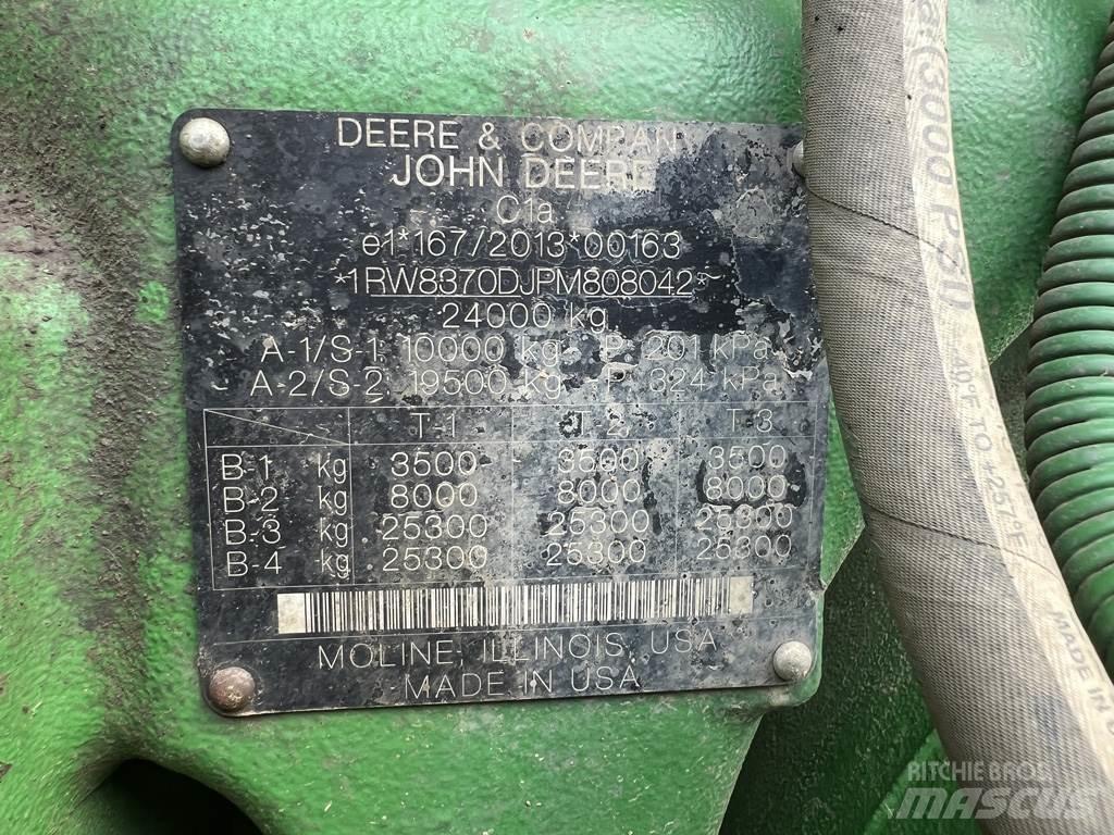 John Deere 8RX370 Traktorji