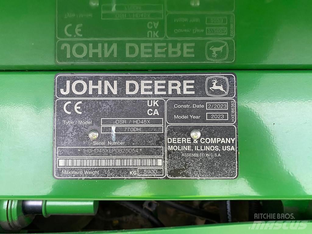 John Deere HD45X Kombajni