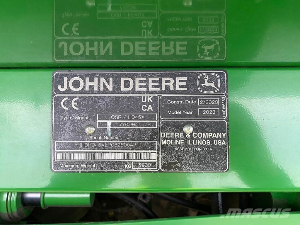 John Deere HDX45 Kombajni