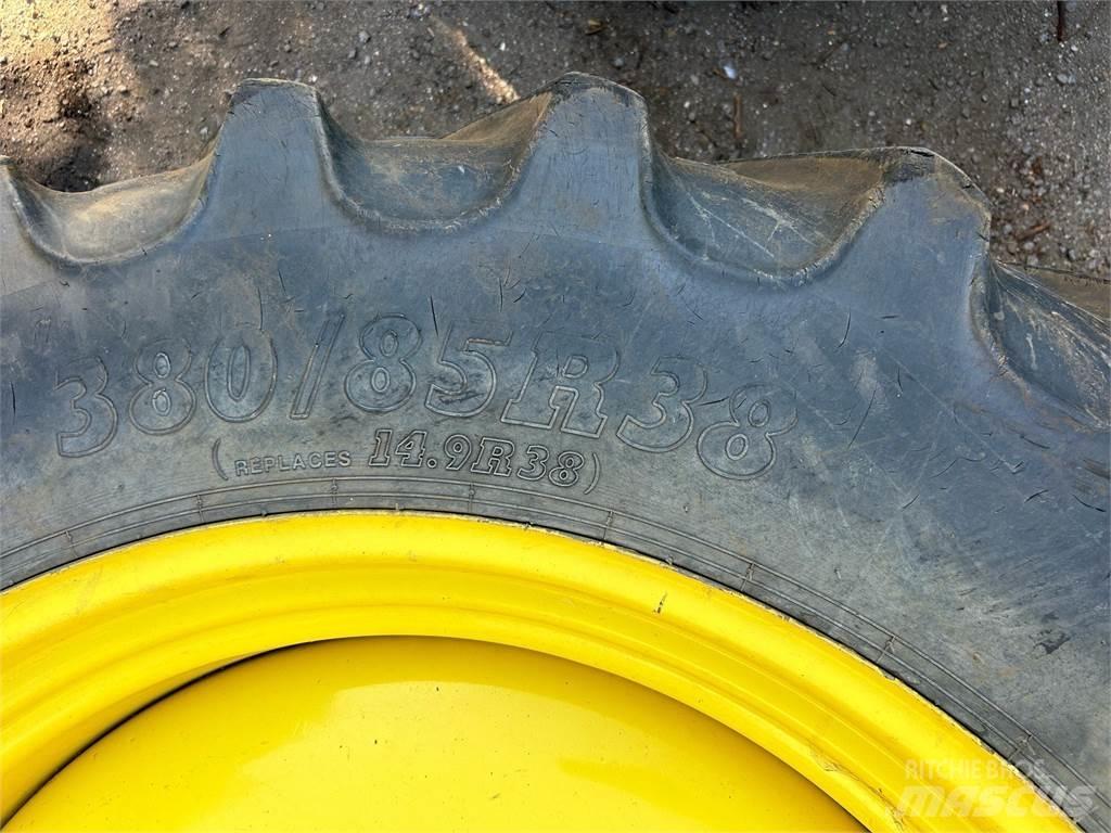 John Deere TYRES Kmetijstvo - drugo