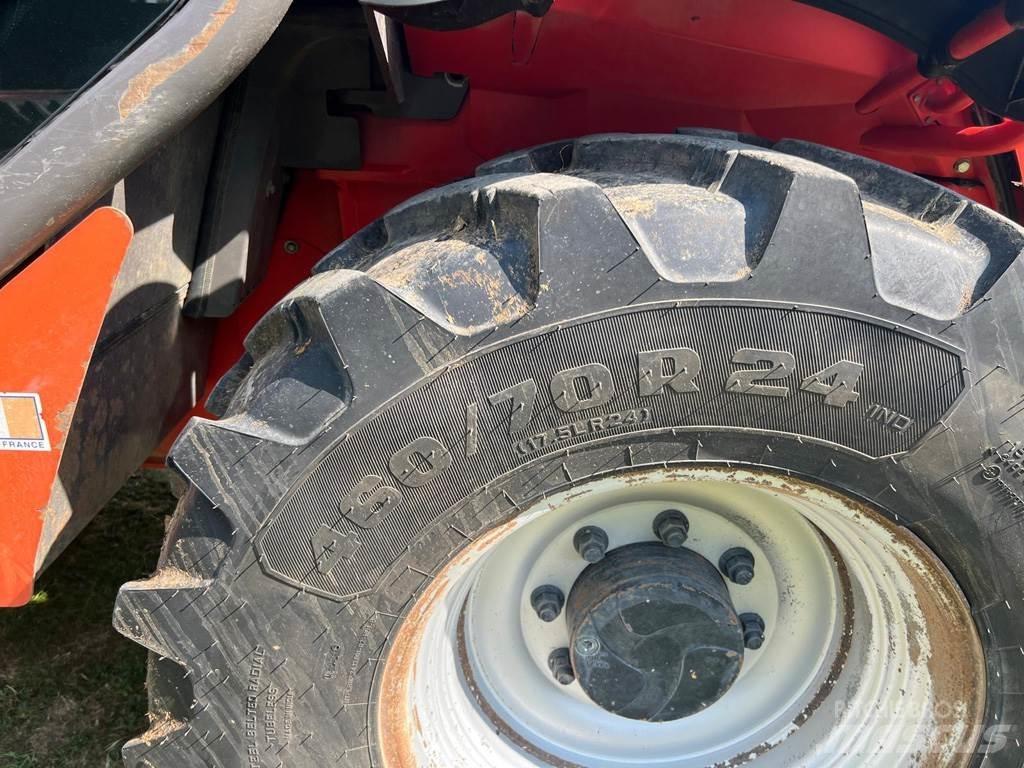Manitou MLT627 Kmetijski teleskopski nakladalci