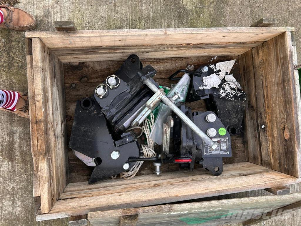 McConnel BRACKETS Kmetijski teleskopski nakladalci