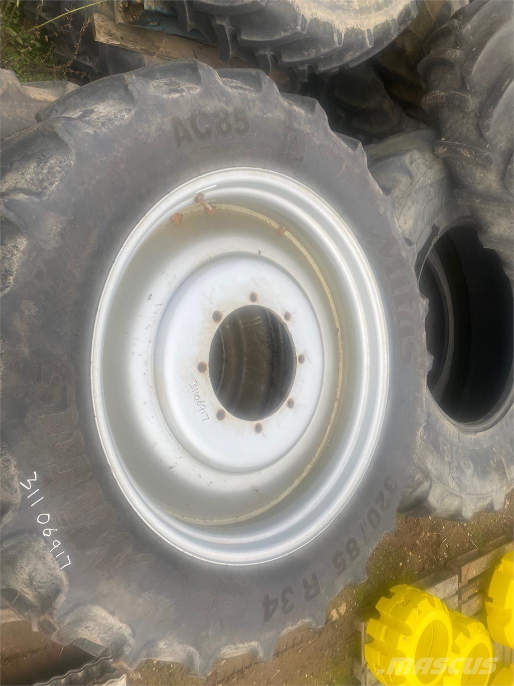  ROW CROP Gume, kolesa in platišča