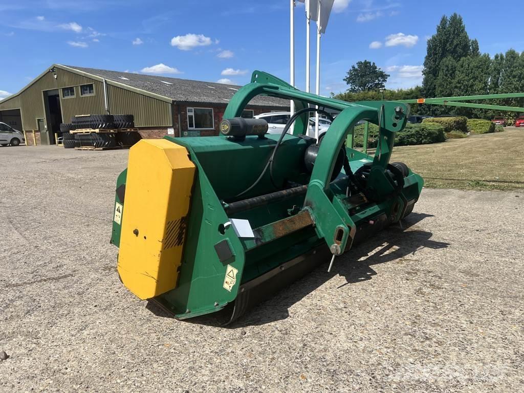 Spearhead Q2500HD Kosilnice za pašnike