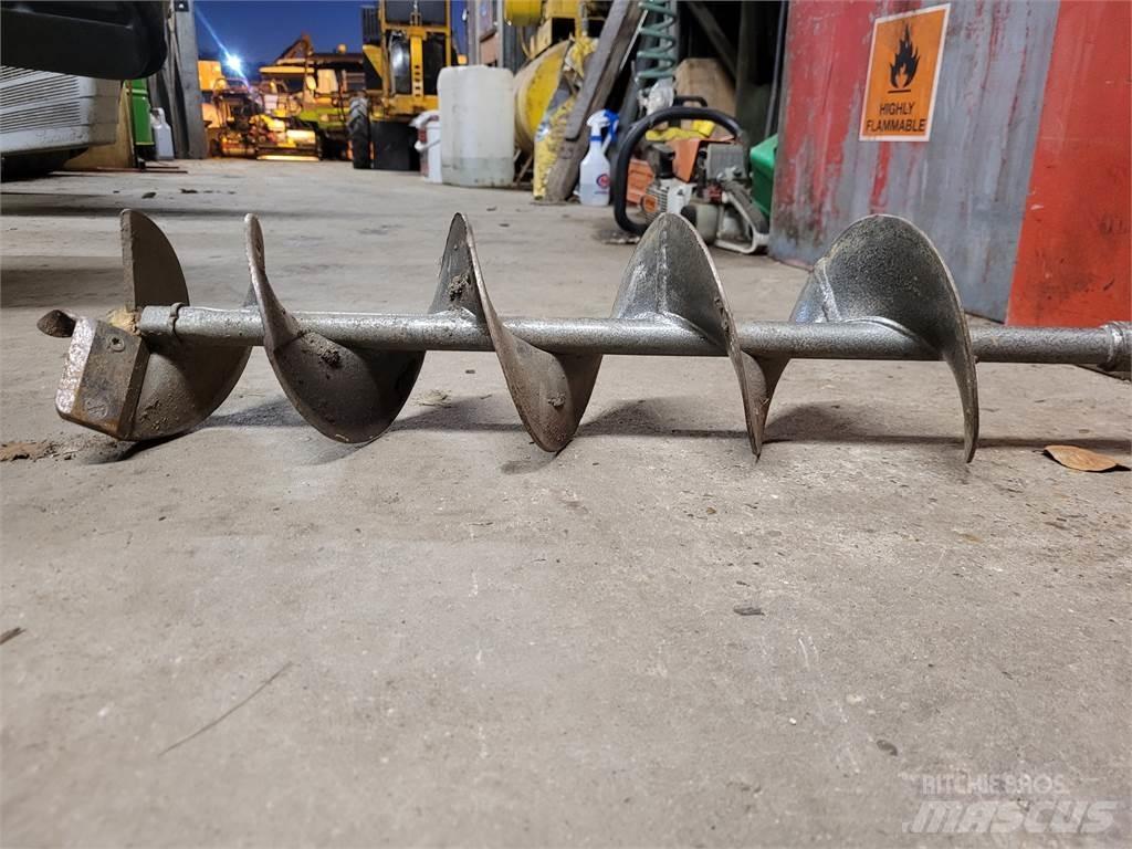 Stihl AUGER150. Drugi kmetijski stroji