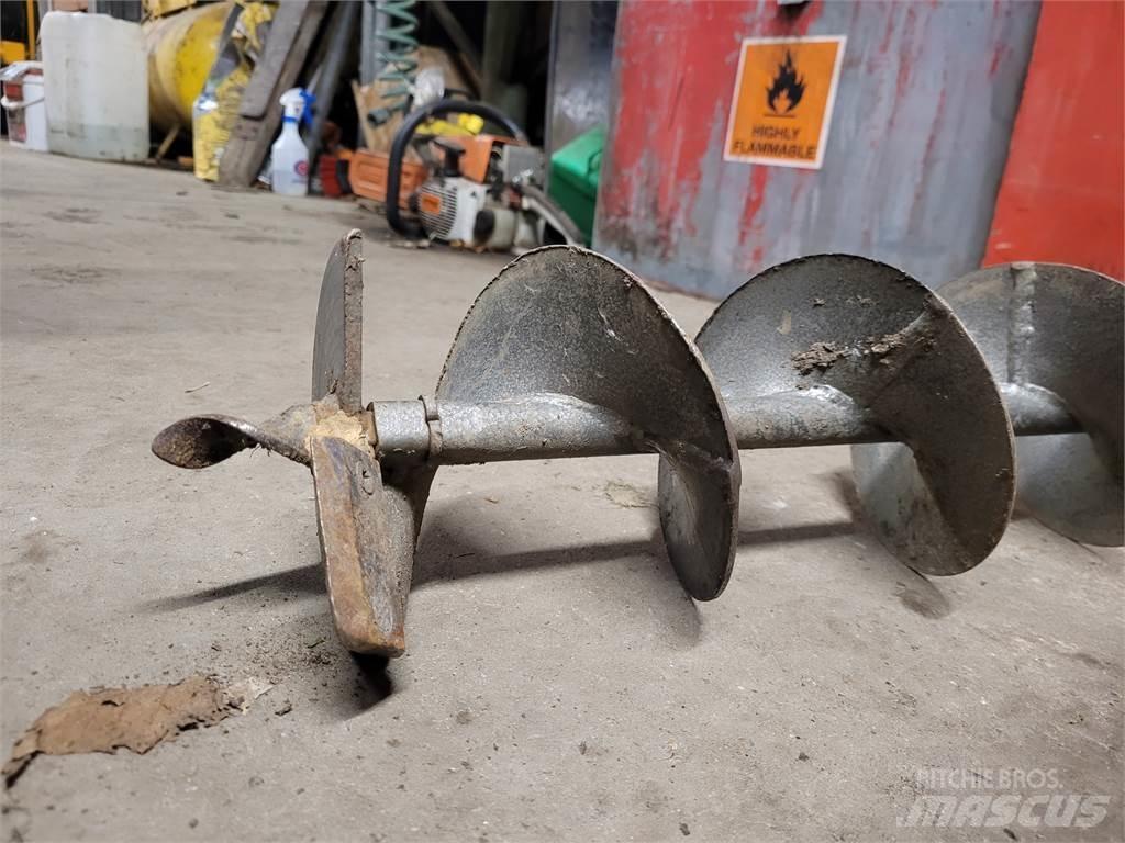 Stihl AUGER150. Drugi kmetijski stroji