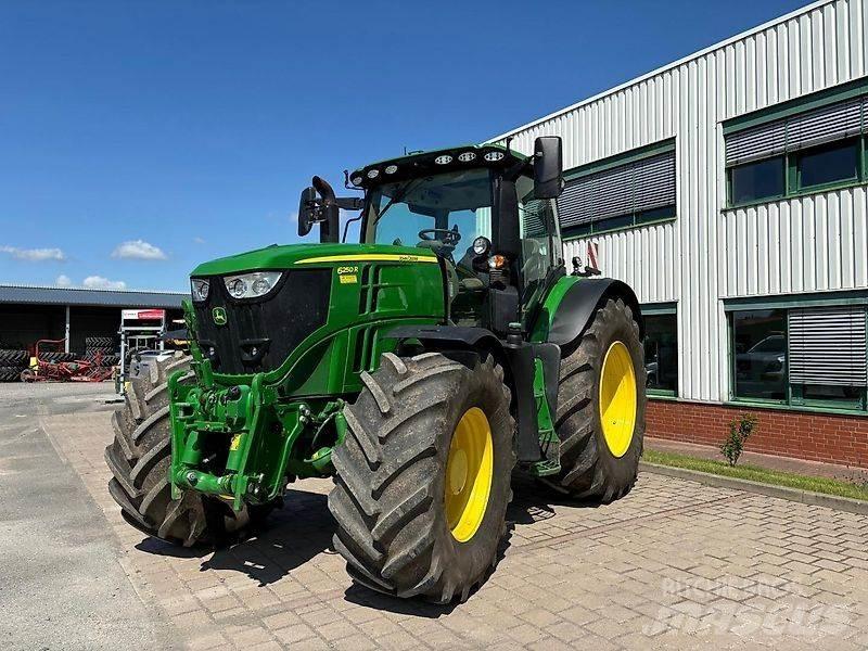 John Deere 6250R Traktorji