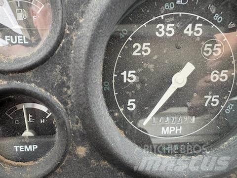 Ford LN8000 Drugi tovornjaki