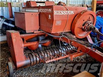 Hesston 4650 Balirke (okrogle bale)