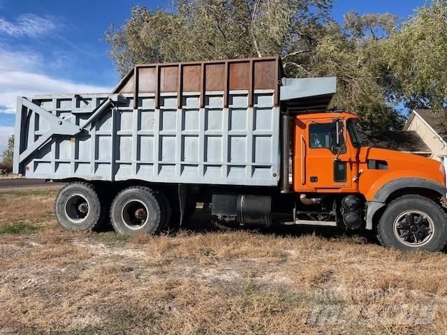 Mack GU713 Drugi tovornjaki