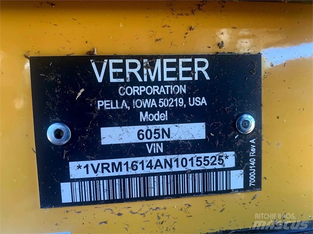 Vermeer 605N Balirke (okrogle bale)