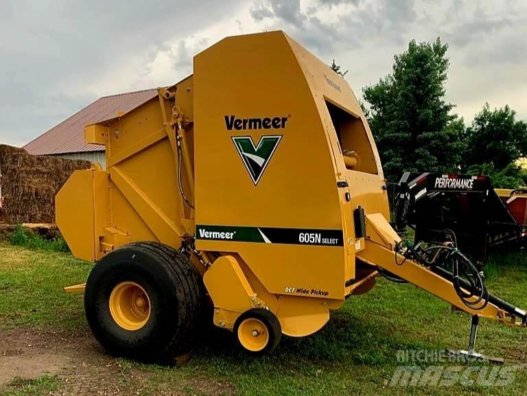 Vermeer 605N Balirke (okrogle bale)