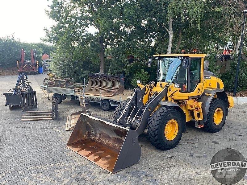 Volvo L60H Kolesni nakladalci