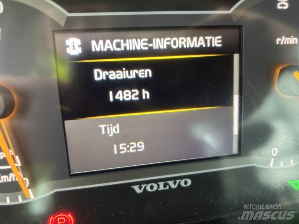 Volvo L90H Kolesni nakladalci