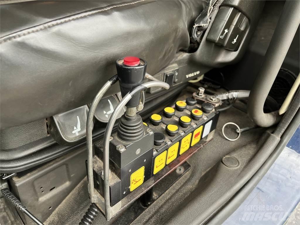 Volvo FM Kotalni prekucni tovornjaki