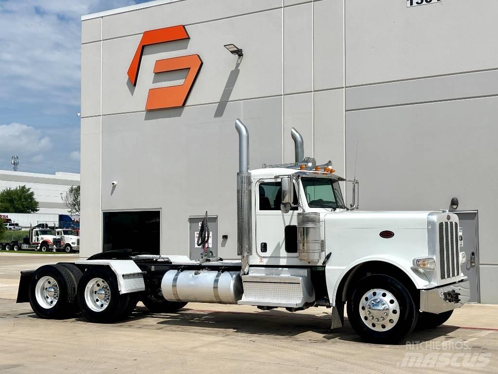 Peterbilt 389 Vlačilci