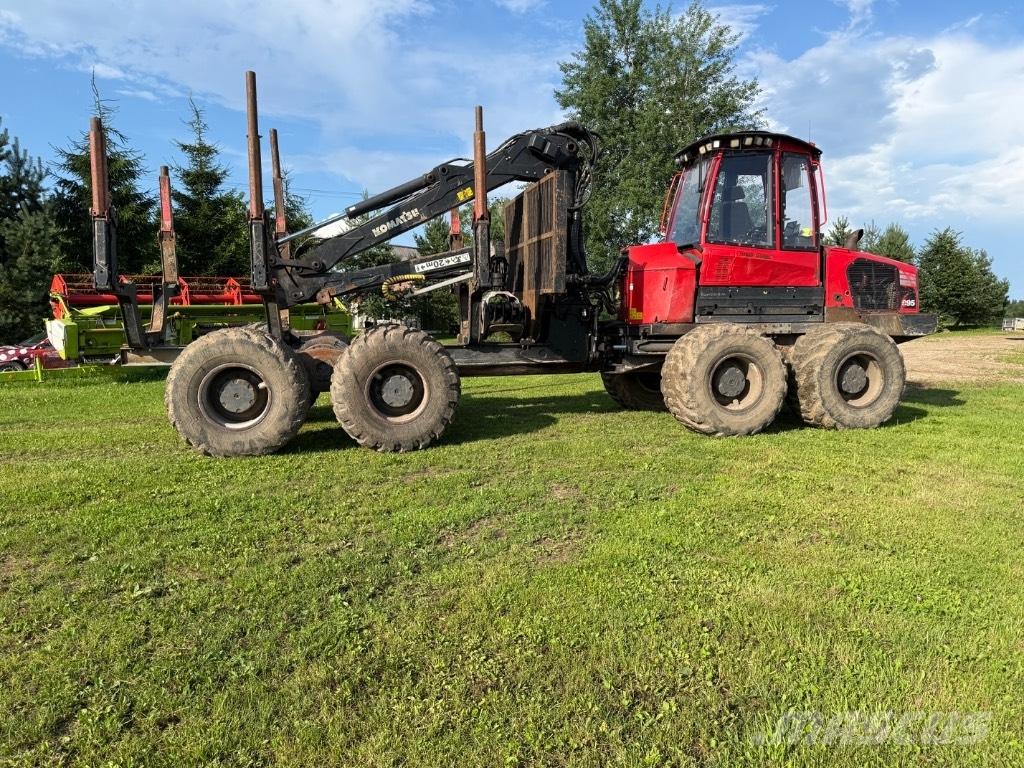 Komatsu 895 Forwarderji