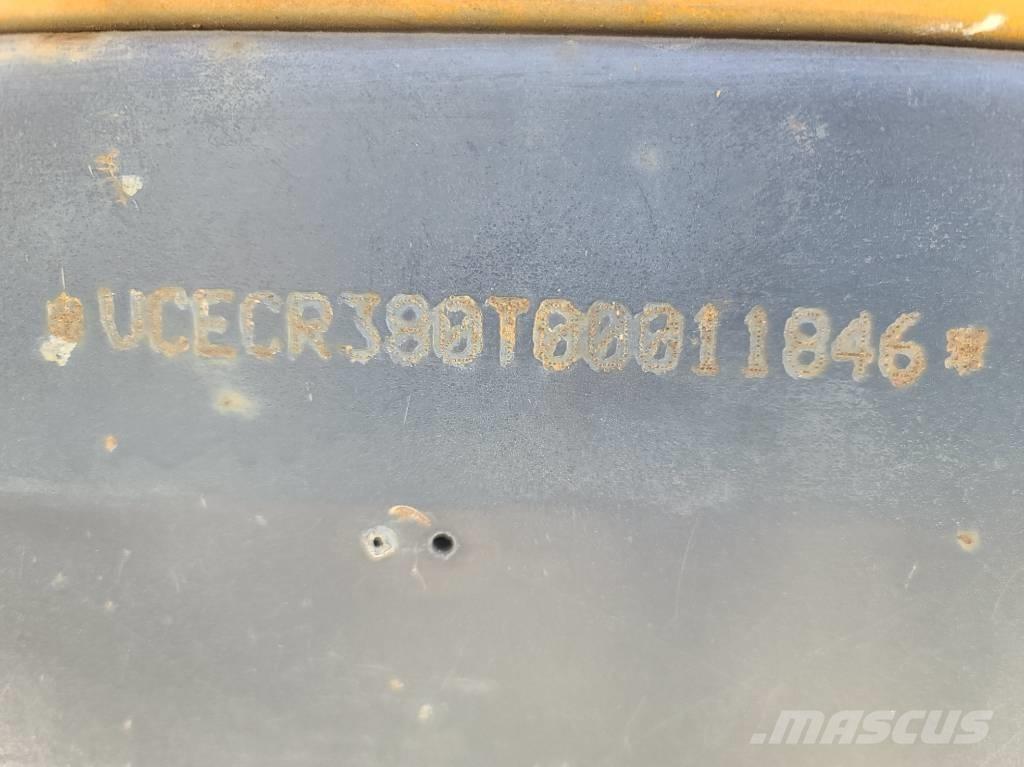 Volvo ECR 38 Mini bagri <7t