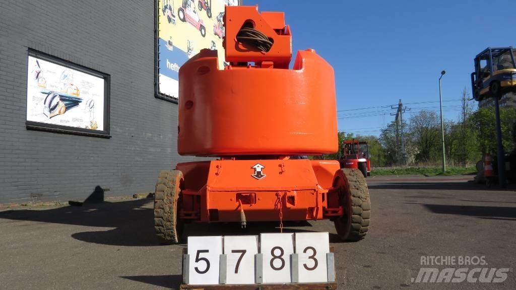 JLG E400AJPN Zglobne dvižne ploščadi