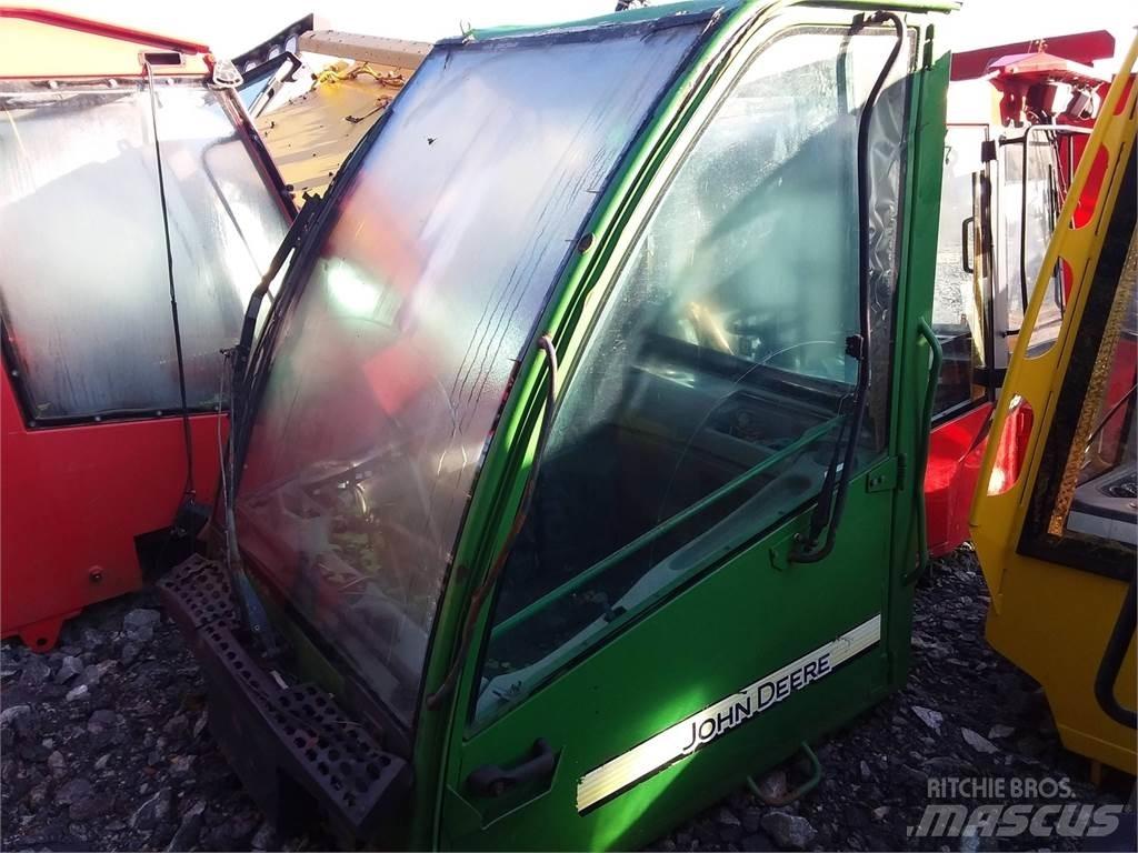 John Deere 1070d Kabine in notranjost