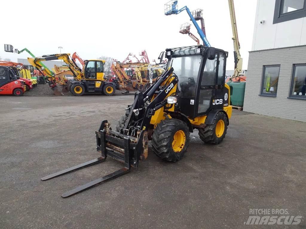JCB 403 Kolesni nakladalci