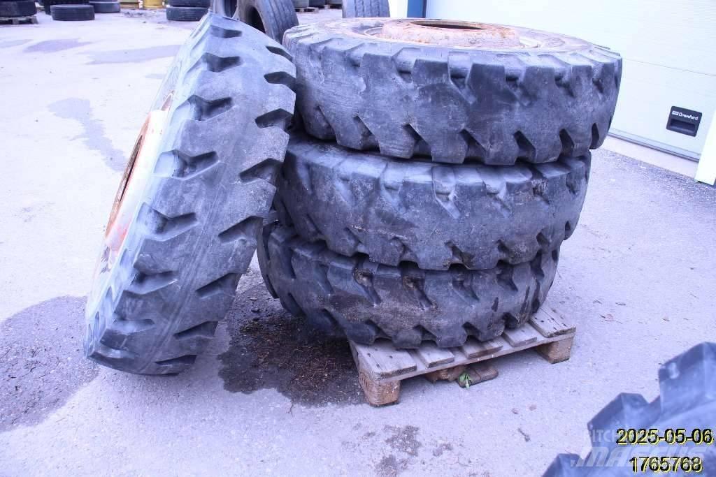 Michelin XMINED2 Gume, kolesa in platišča