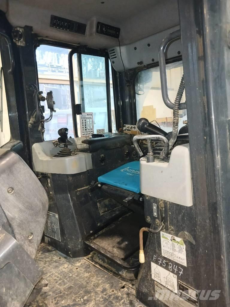 Komatsu D 51 PX-22 Buldožerji goseničarji