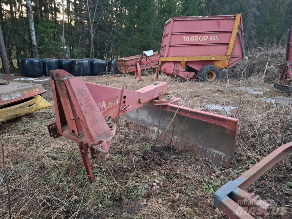 VM 250 Cestni plugi
