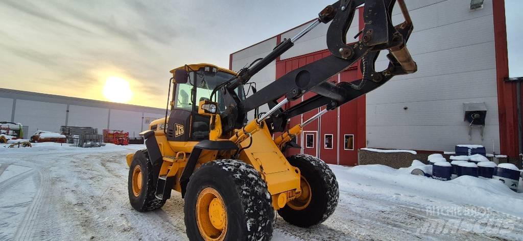 JCB 426 Kolesni nakladalci