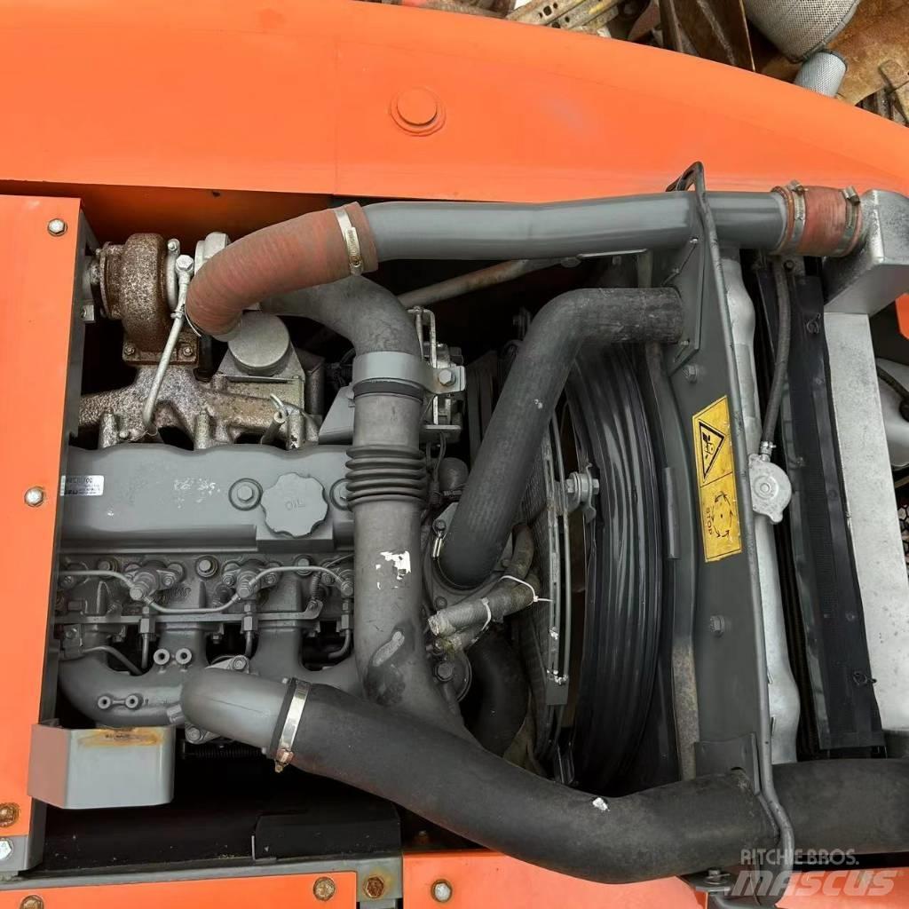 Hitachi ZX 120 Bagri goseničarji