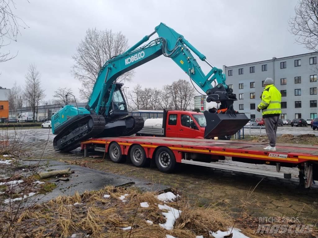 Kobelco SK 210 LC-11 Bagri goseničarji