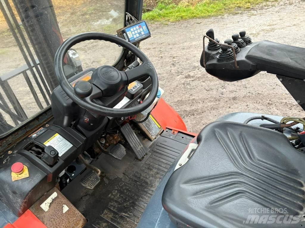 Toyota 7 FD 40 Dizelski viličarji