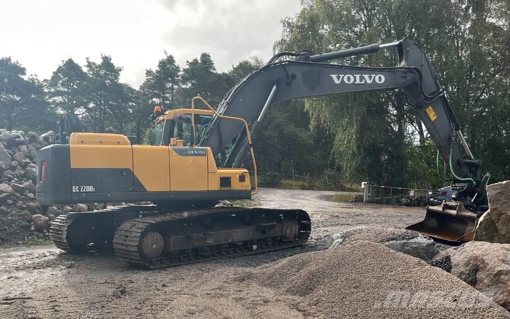 Volvo EC 220 DL Bagri goseničarji