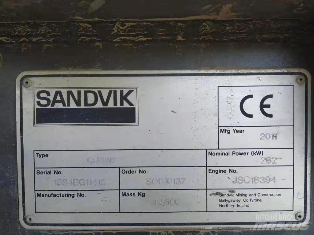 Sandvik QJ330 Mobilni drobilniki