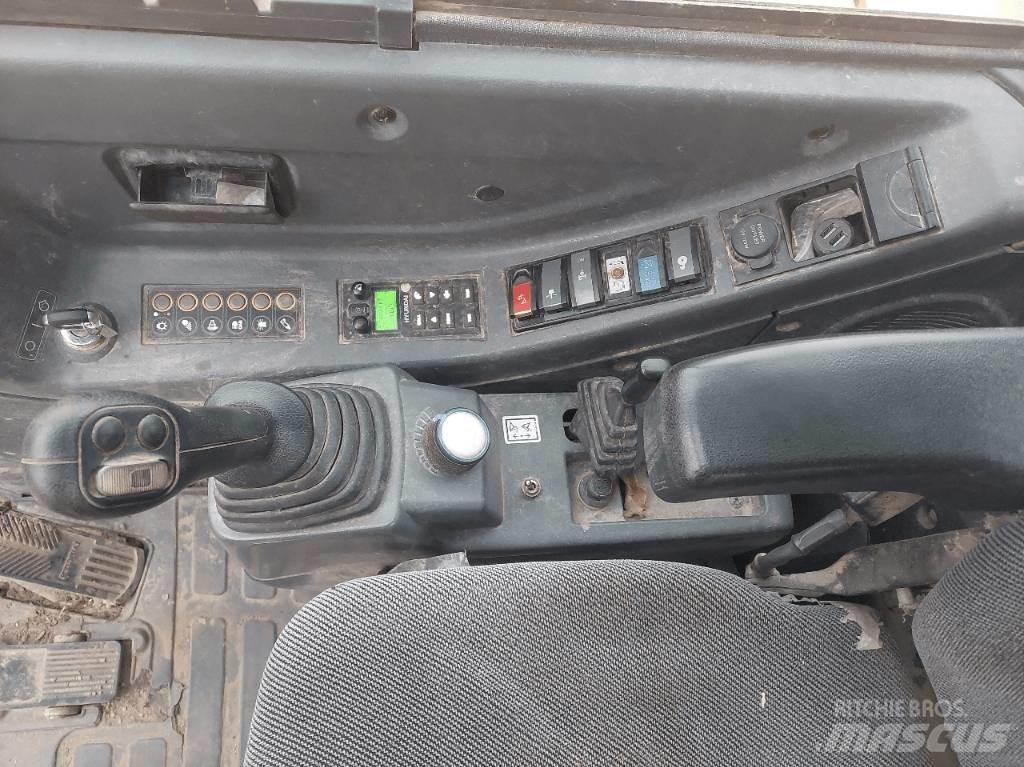 Hyundai R55W-9A Bagri na kolesih