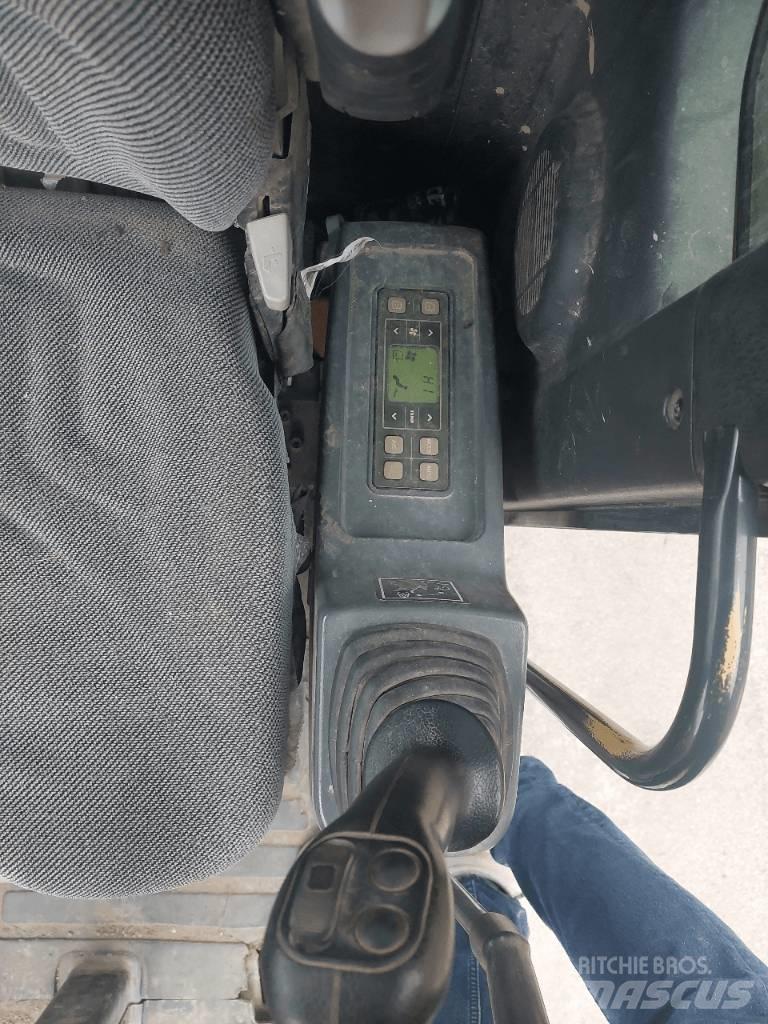 Hyundai R55W-9A Bagri na kolesih