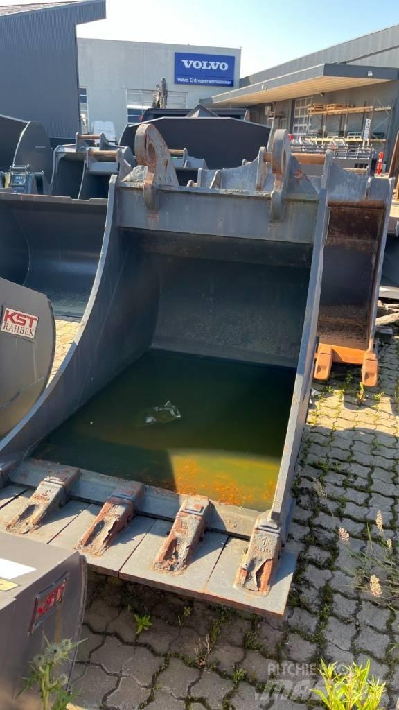  Bucket CW40 Žlice