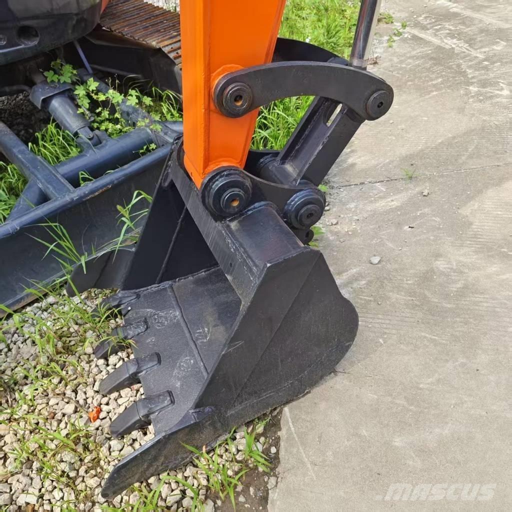 Hitachi ZX 50 U Mini bagri <7t