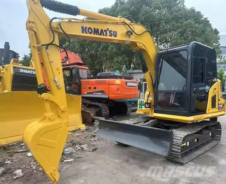 Komatsu PC70-8 Midi bagri 7t – 12t